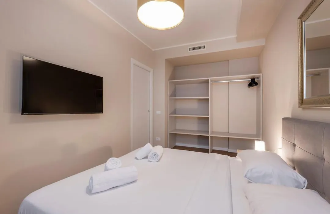 Citylife Apartments B Home-1